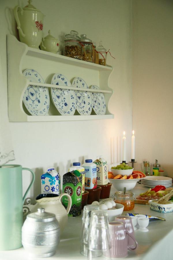 Arroeds Bostaelle Bed & Breakfast Tollarp Bagian luar foto