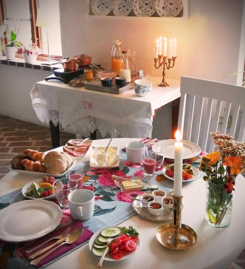 Arroeds Bostaelle Bed & Breakfast Tollarp Bagian luar foto