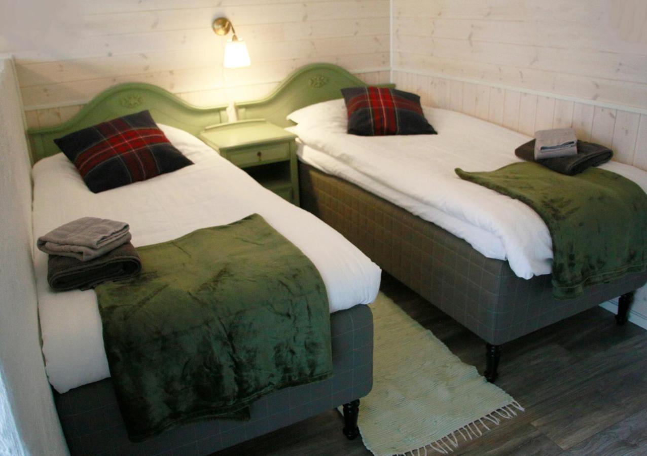 Arroeds Bostaelle Bed & Breakfast Tollarp Bagian luar foto