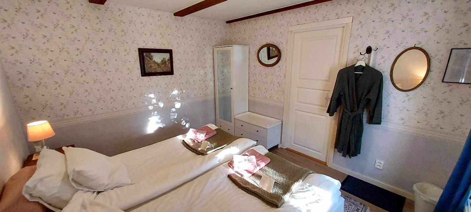 Arroeds Bostaelle Bed & Breakfast Tollarp Bagian luar foto